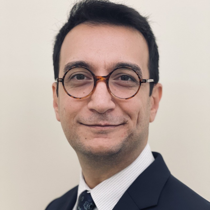 Dr. Esmaeil Izadi